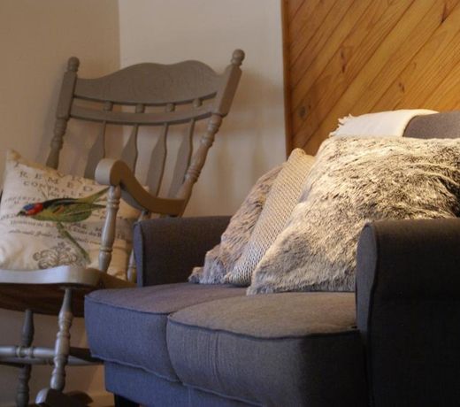 Twin Falls Bush Cottages