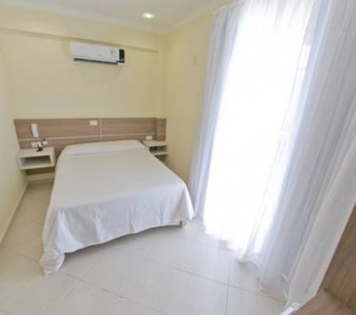Bombinhas Praia Apart Hotel - Unidade rua Corrupiao