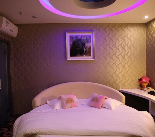 Chengdu Xingzuo Fengshang Hotel
