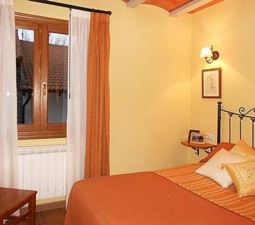 Apartamentos Turismo Rural Casa Santorroman