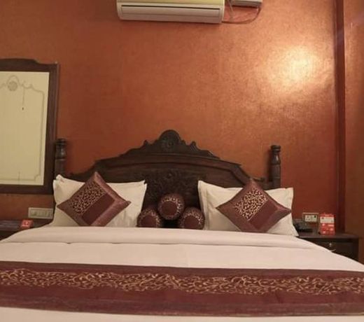 Vanraj Palace