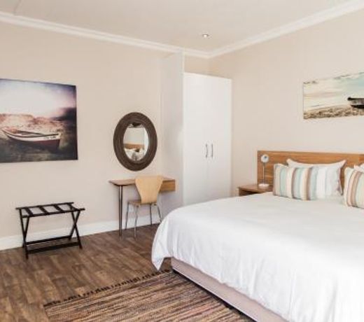 Devereux Lodge
