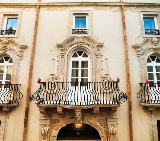 AlgilÃ  Ortigia Charme Hotel