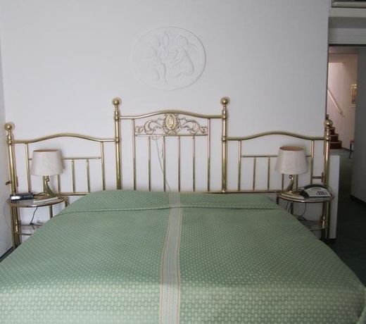GARNI ALBA