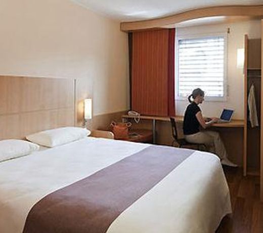 ibis Locarno