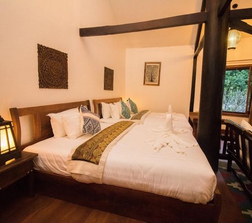 Royal Peacock Boutique Hotel
