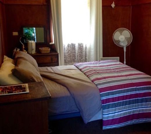 Little River Inn - Hostel