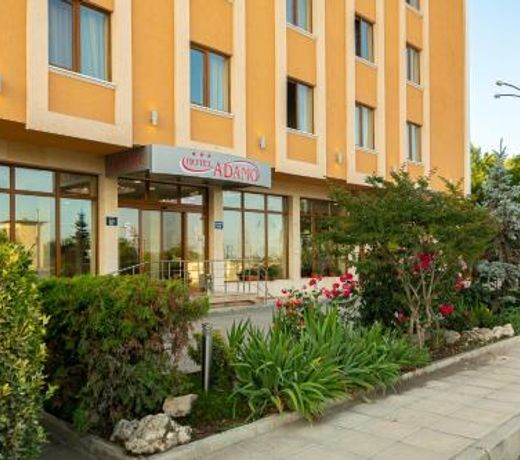 Adamo Hotel