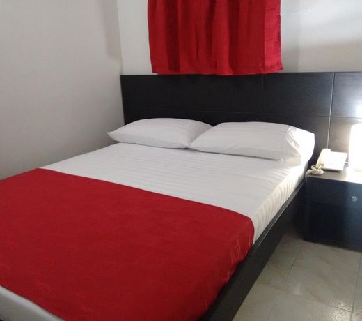 A&L Hoteles - Hotel Casa Dorada
