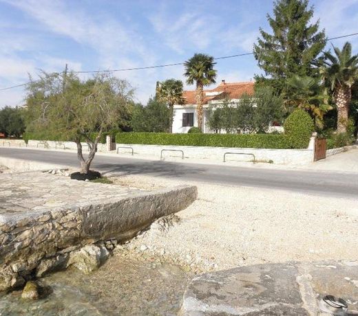 Villa Petar 1 - 10m from sea