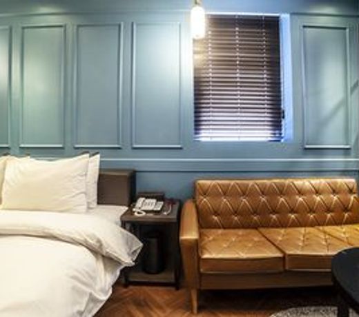 Hotel Stay 53