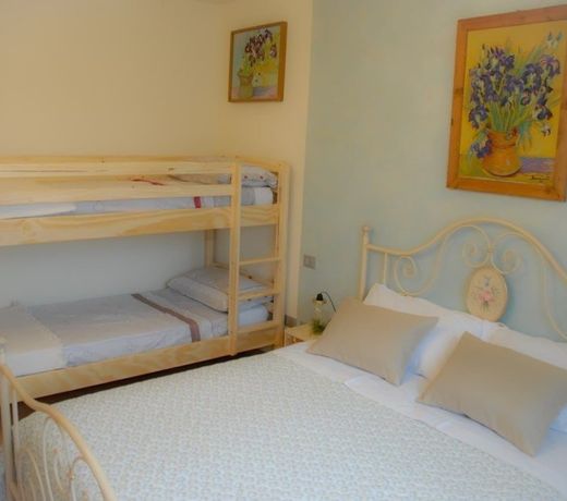 Art Gallery B&B