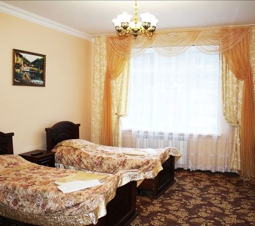 U Ally Hotel