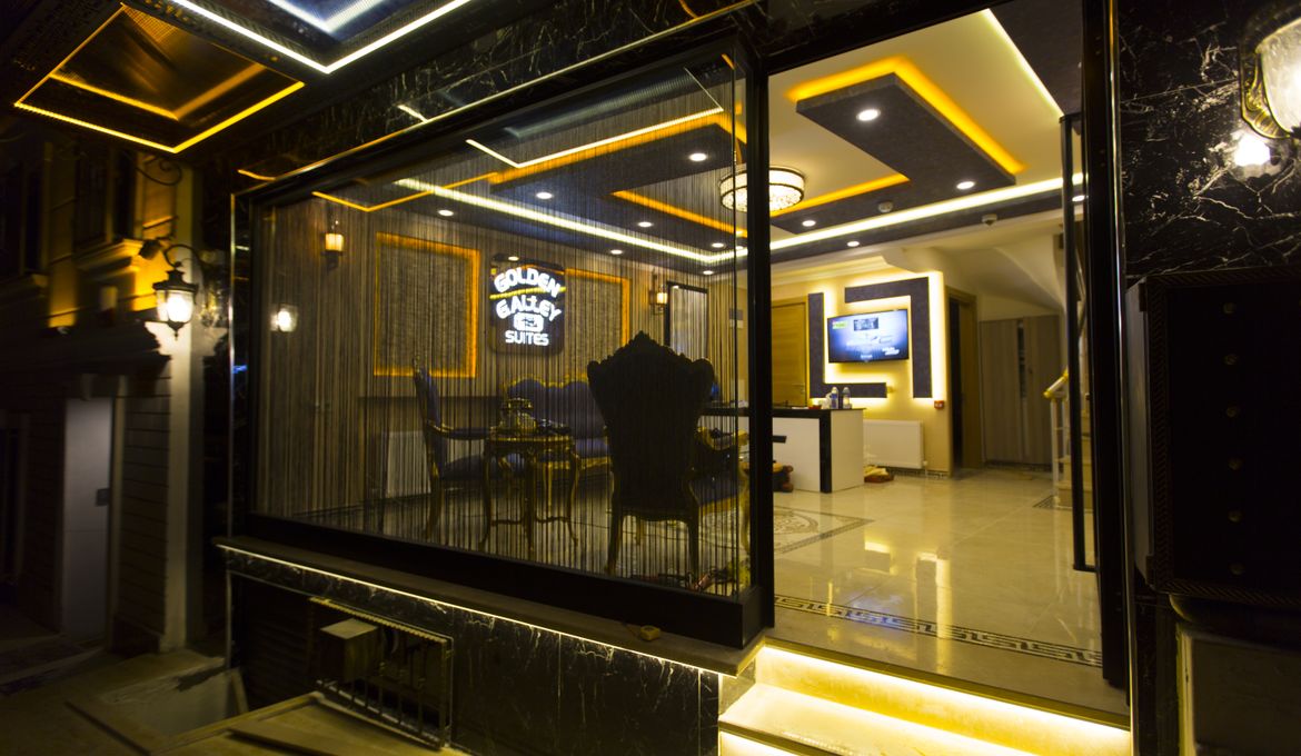 Golden Galley Suites