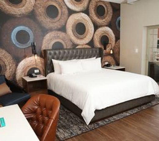 Hotel Indigo Naperville Riverwalk, an IHG Hotel