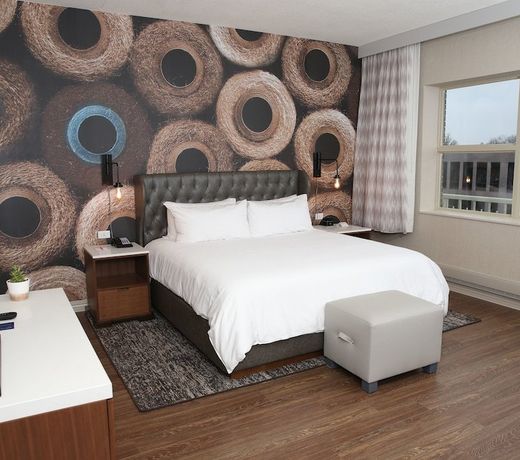 Hotel Indigo Naperville Riverwalk, an IHG Hotel