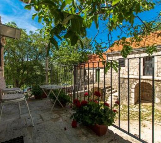 Holiday Home Godinj