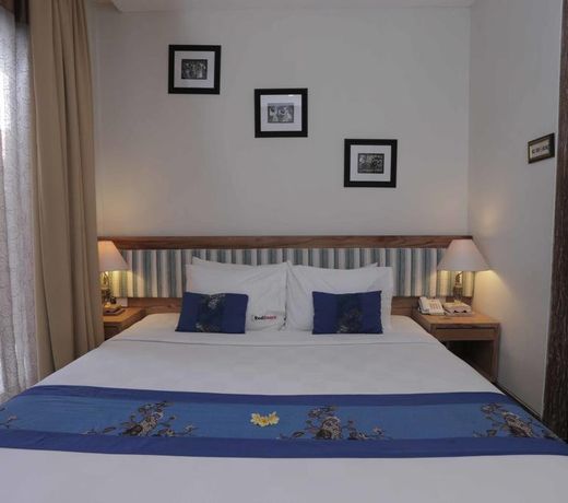 Pondok Sari Hotel by RedDoorz