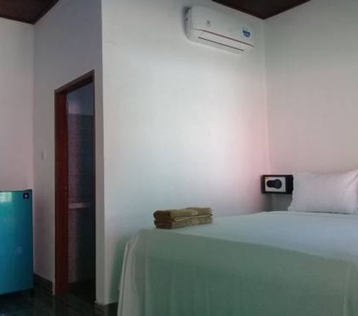 Raisha Bungalow