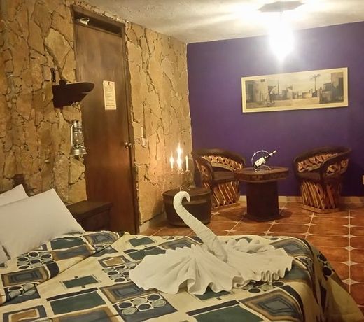 Hotel & Cava La Parroquia