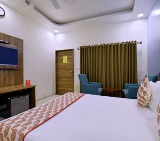 Hotel Golden Berry