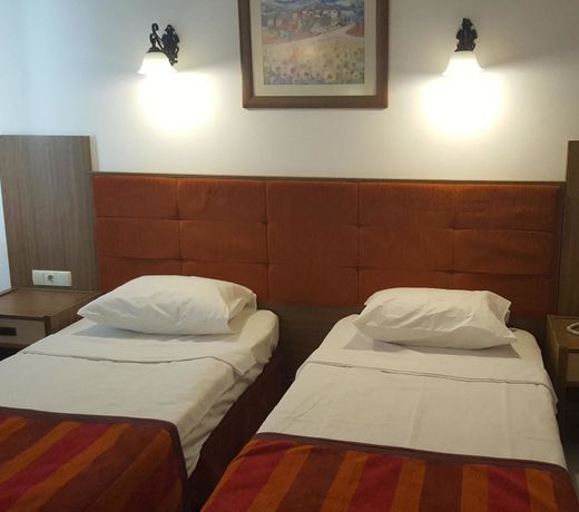 Carmen Suite Hotel