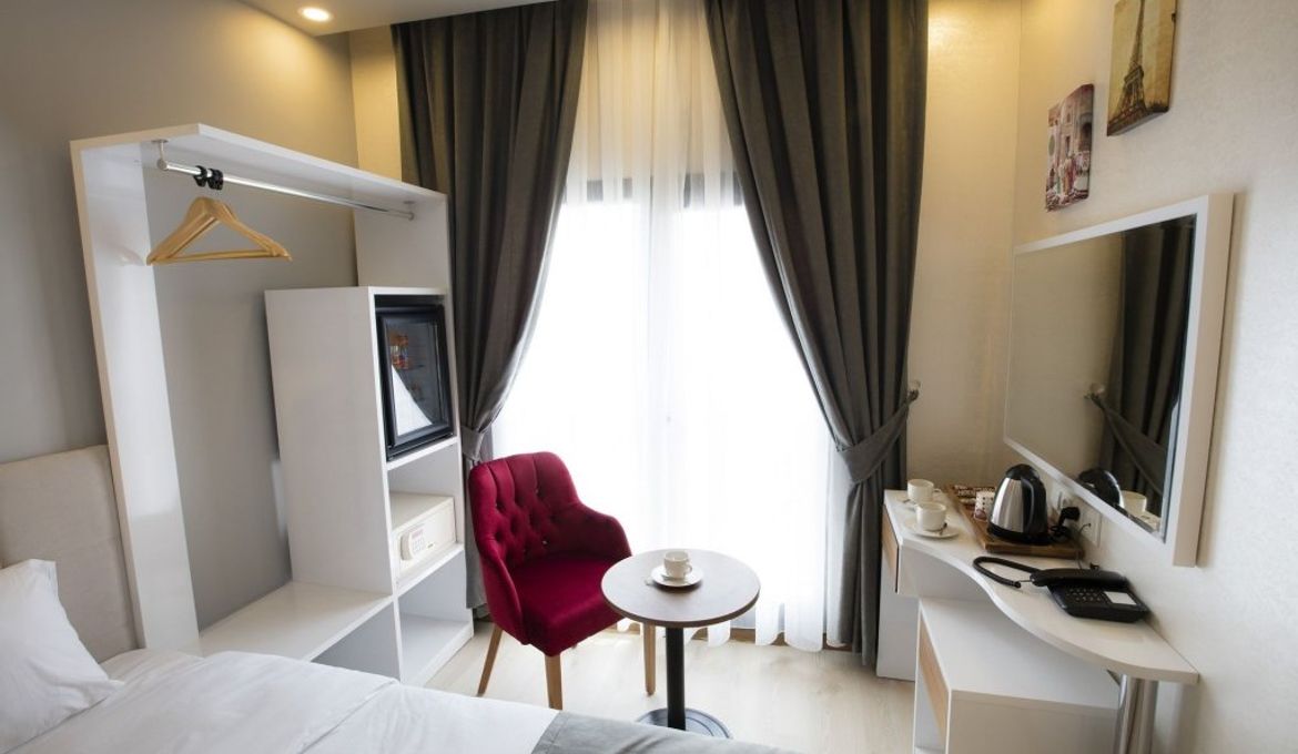 Royal Inci Airport Hotel