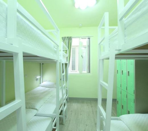 Heyyo Hostel