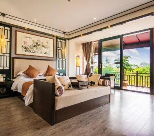 Peach Blossom Resort Hotel (near Reed Flute Rock, free pick up for min 3 nights)