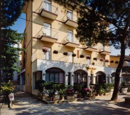 Hotel Tonti