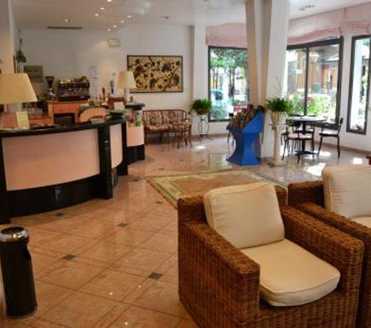 Hotel Tonti