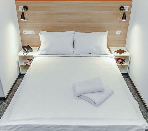 Orange Hotel