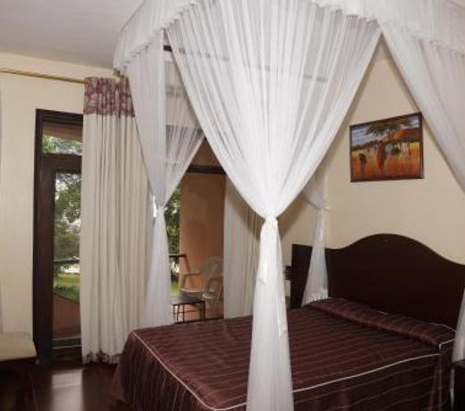 Garuga Resort Beach Hotel
