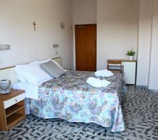 Hotel Levante Riccione a pochi passi dal mare