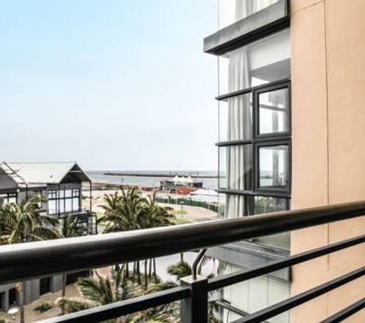 Point Waterfront Apartments