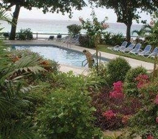 ALLAMANDA BEACH
