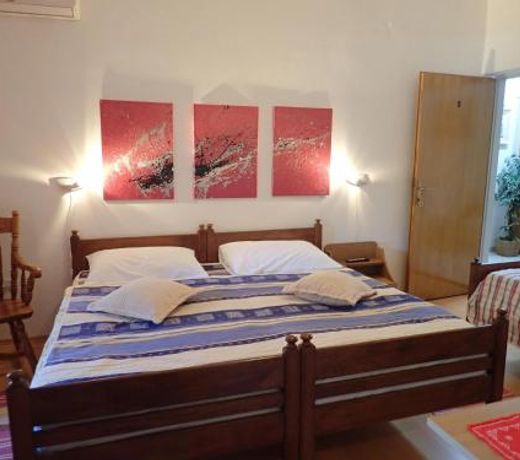Guest House Tinka