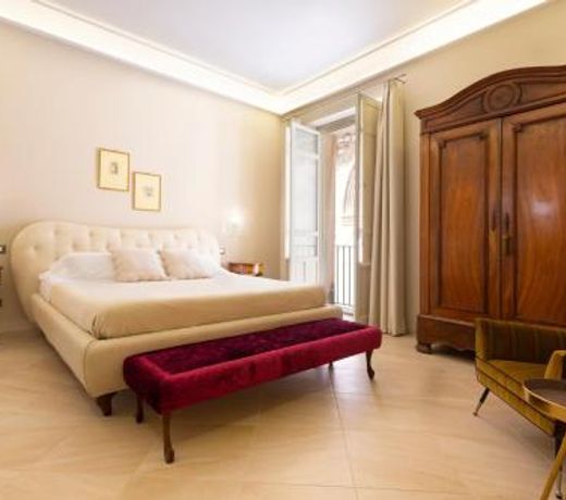 MaecÃ² Ortigia B&B