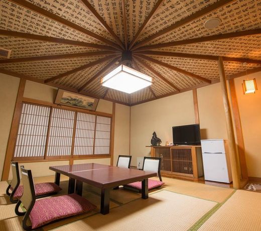 Kappo Ryokan Shiroyama