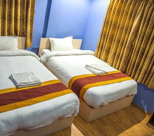 OYO 789 Hotel Shivam Plaza