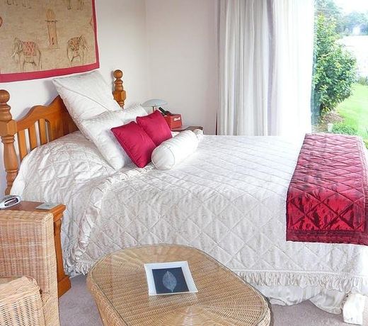 Te Awa Lodge