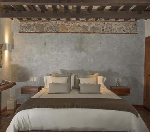 Casa No Name Small Luxury Hotel