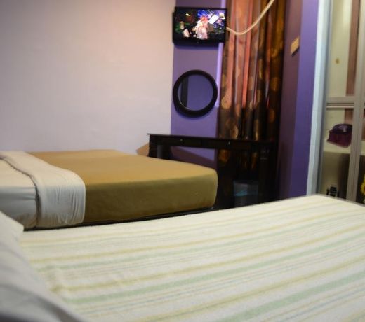 The Uni Garden Hotel