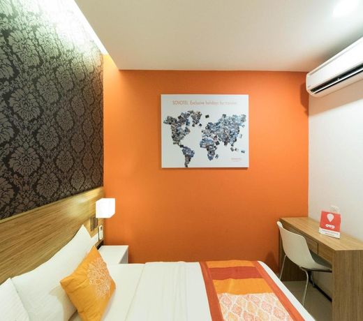 OYO 145 Sovotel Hotel Uptown 36