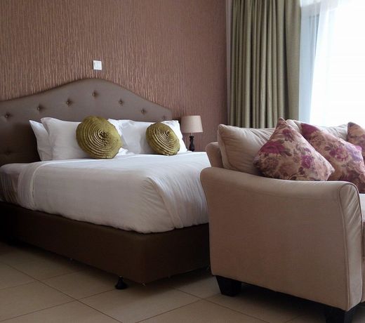 Premier Boutique Hotel