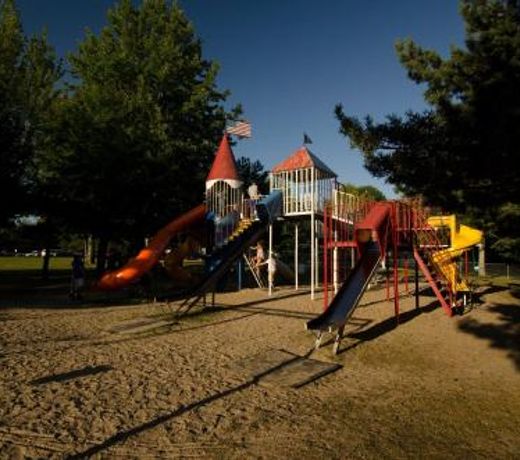 Brennan Beach Lakeview Park Model 8