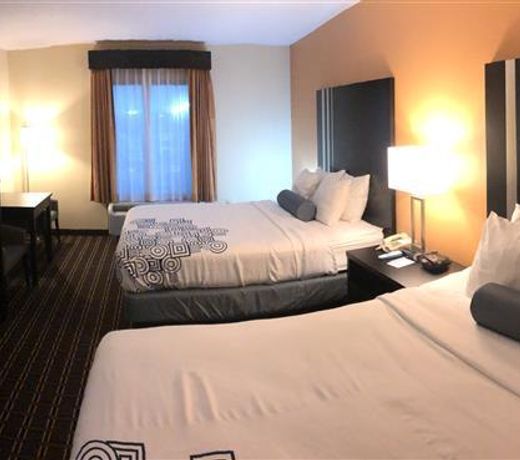 Best Western Plus Bass Hotel & Suites