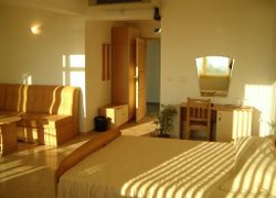 Cristal Hotel фото 2, г. Равда, 