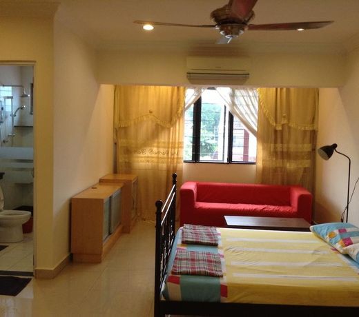 A&F Homestay at SS22