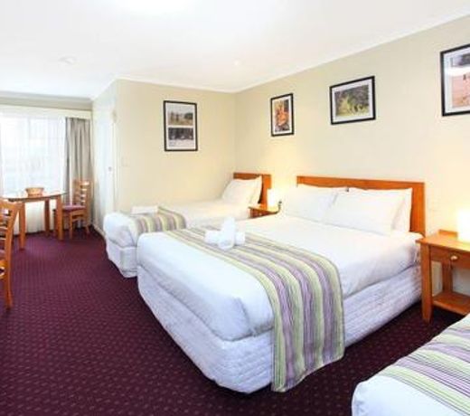 The Henry Parkes Tenterfield